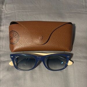 Ray-Ban Blue Sunglasses with Brown Case